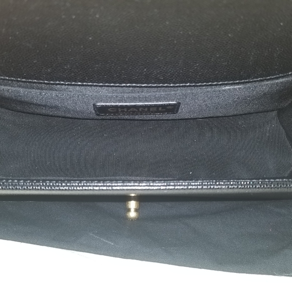 Chanel old medium boy caviar ghw - Picture 6 of 9